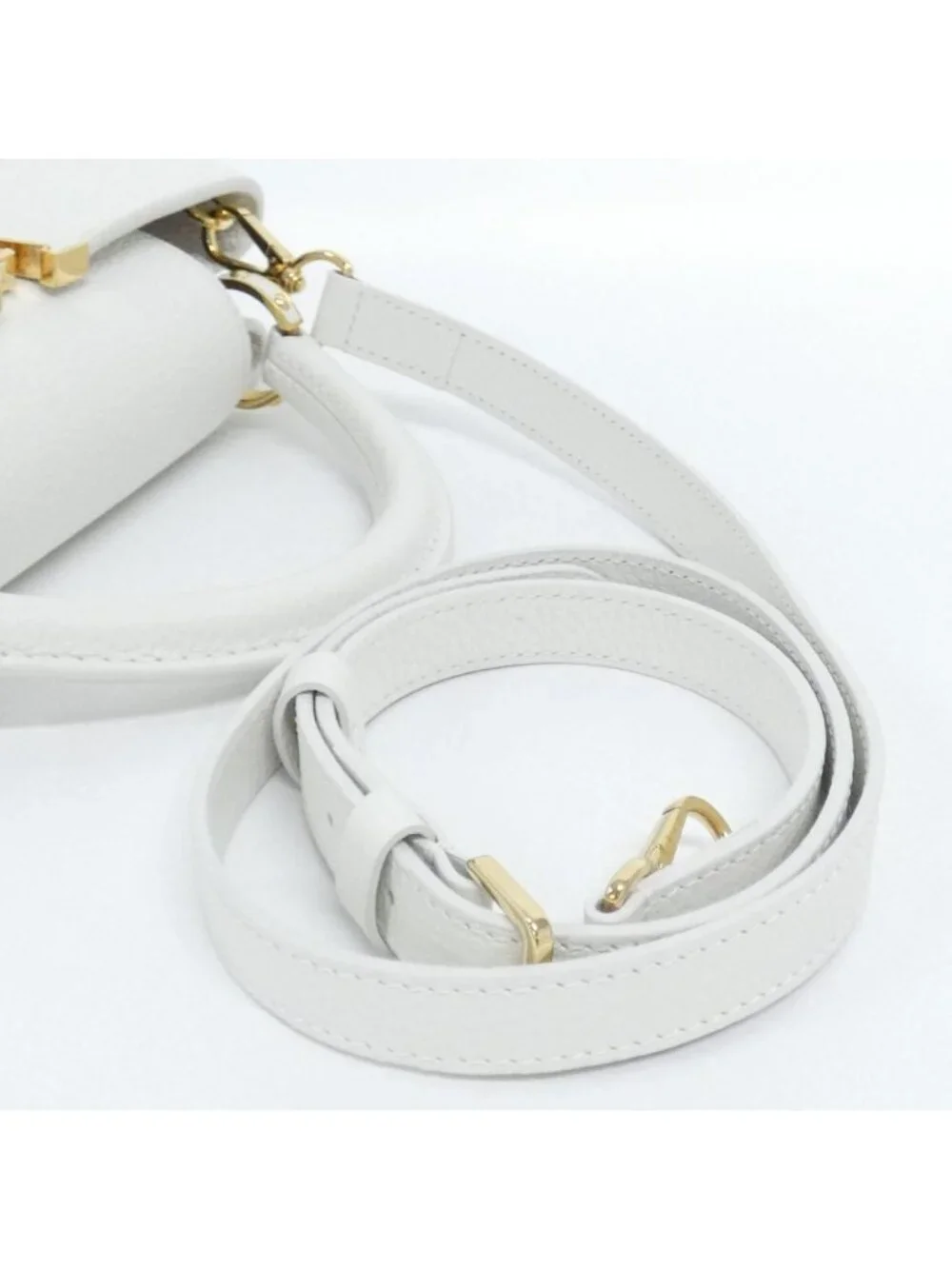 Louis Vuitton Capucines BB Bag